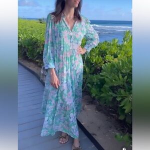 Amazing Golden Siren Tropical Print LS Maxi Dress!